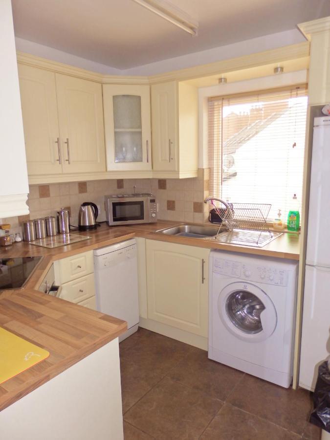 בלפסט Excellent Location - City Centre - Parking - 4 Beds -2 Bedrooms מראה חיצוני תמונה
